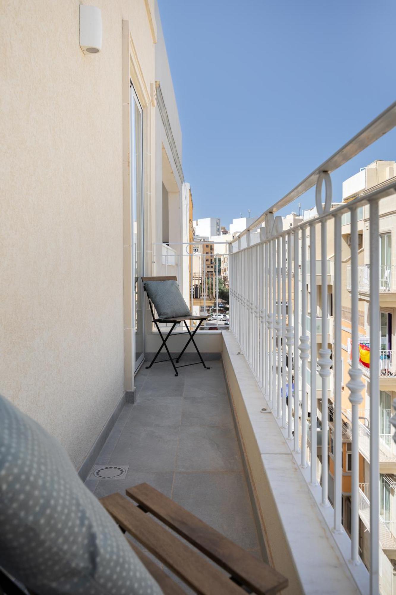 Edka Suites - Modern Sunlit 2Bd Apartments With Balconies - Close To Sliema Promenade, St Julian'S & St Georges Bay Gzira Luaran gambar