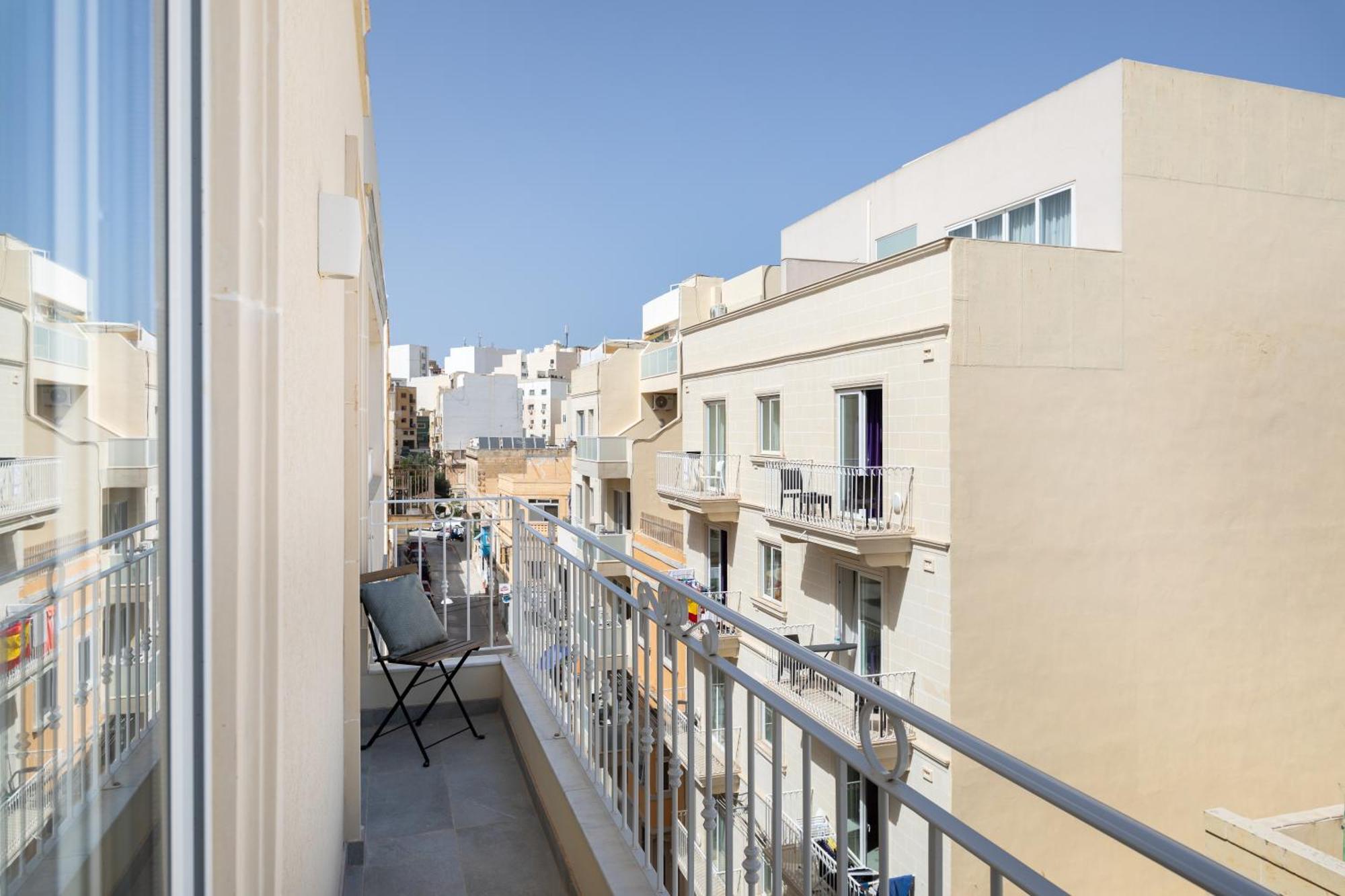 Edka Suites - Modern Sunlit 2Bd Apartments With Balconies - Close To Sliema Promenade, St Julian'S & St Georges Bay Gzira Luaran gambar