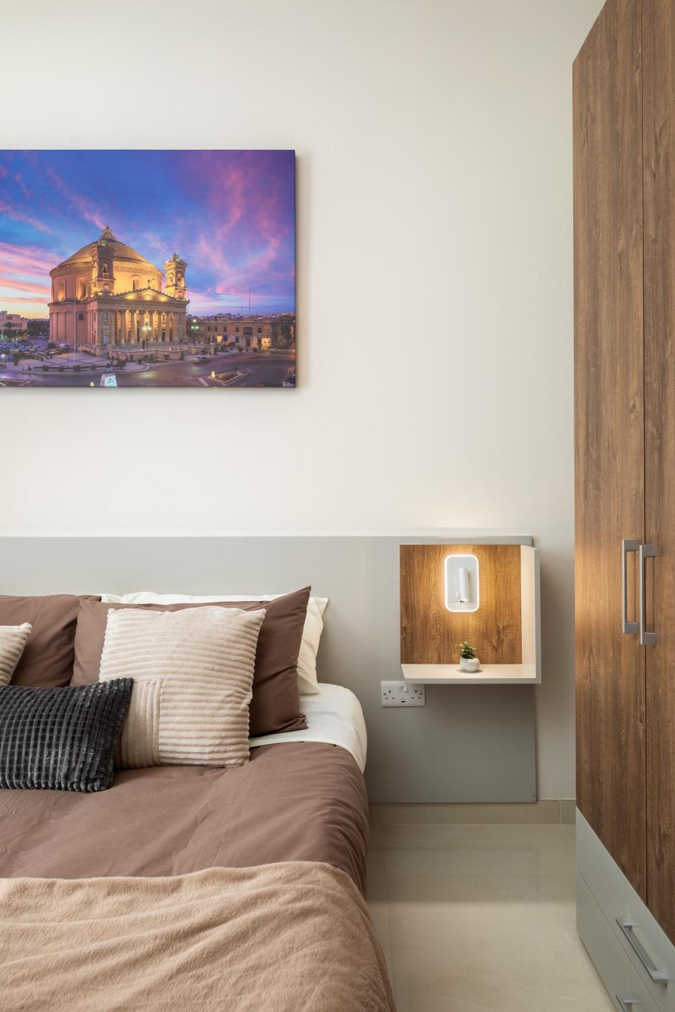 Edka Suites - Modern Sunlit 2Bd Apartments With Balconies - Close To Sliema Promenade, St Julian'S & St Georges Bay Gzira Luaran gambar