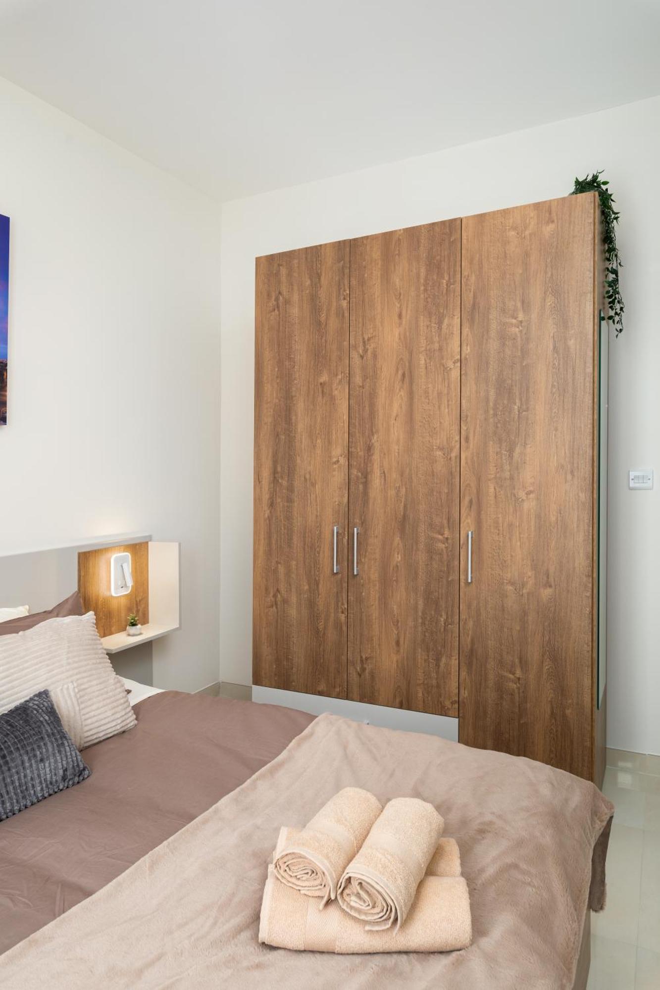 Edka Suites - Modern Sunlit 2Bd Apartments With Balconies - Close To Sliema Promenade, St Julian'S & St Georges Bay Gzira Luaran gambar