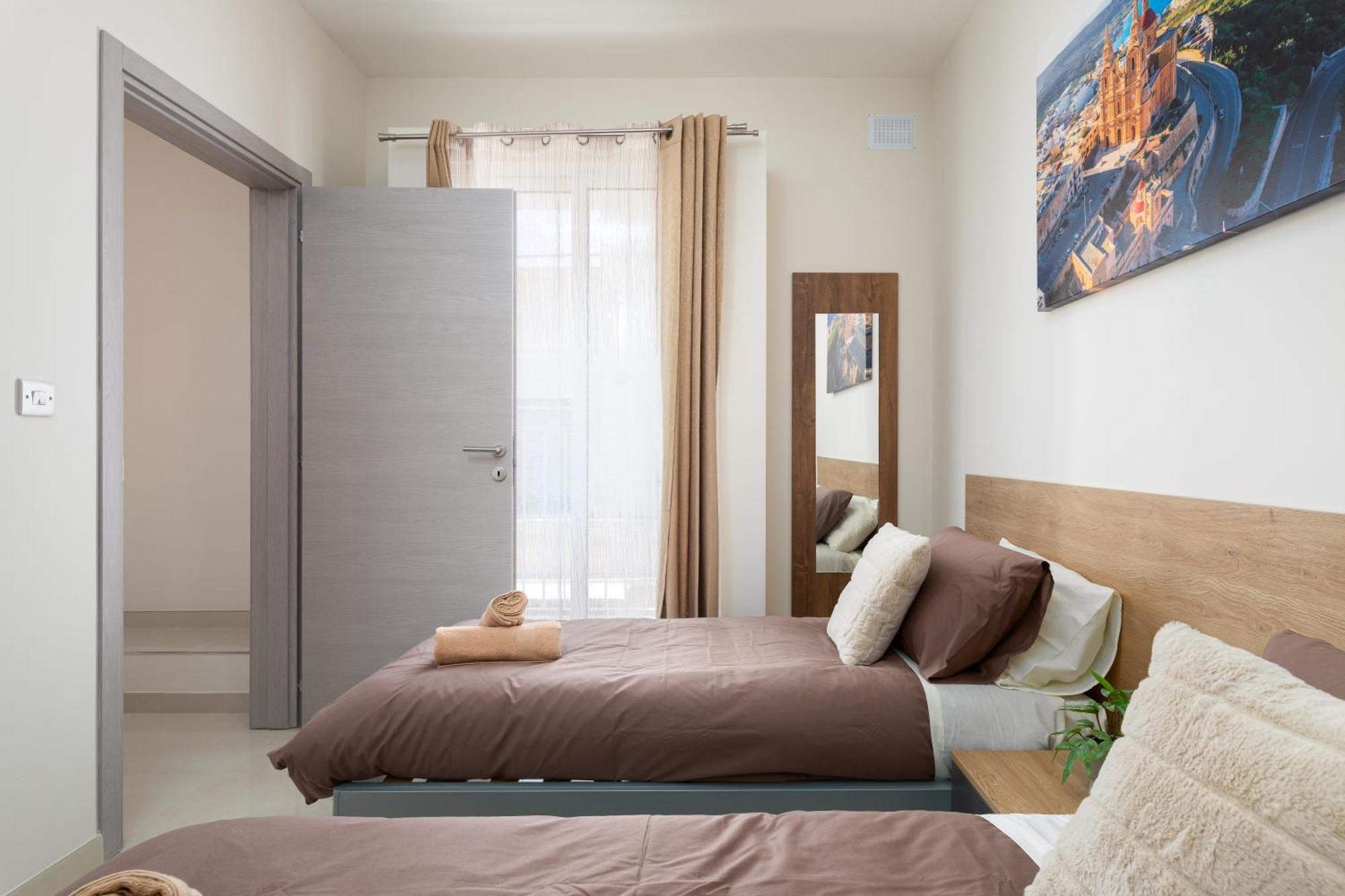Edka Suites - Modern Sunlit 2Bd Apartments With Balconies - Close To Sliema Promenade, St Julian'S & St Georges Bay Gzira Luaran gambar